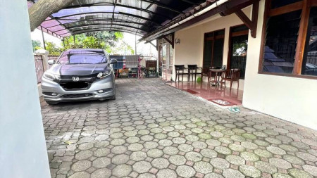 Rumah Bagus Di Jl Ki Hajar Dewantara Gg H Macin, Ciputat Tangerang Selatan