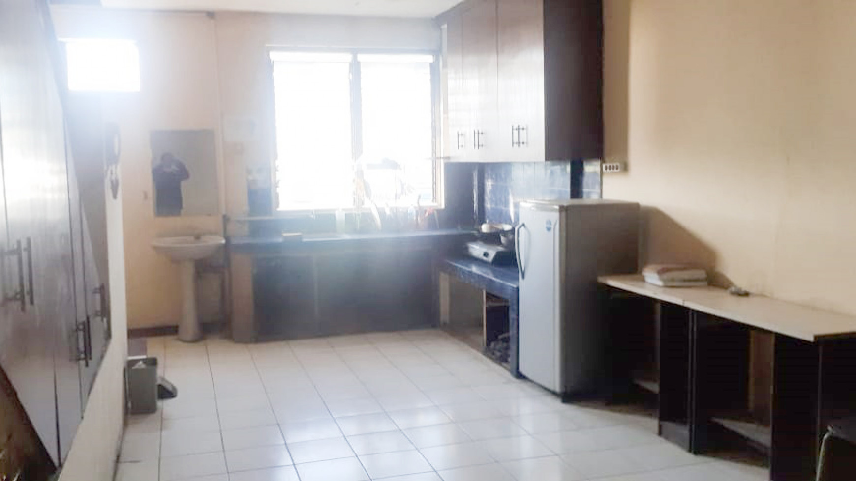 Ruko Di Jl Raya Pasar Jumat, Jakarta Selatan