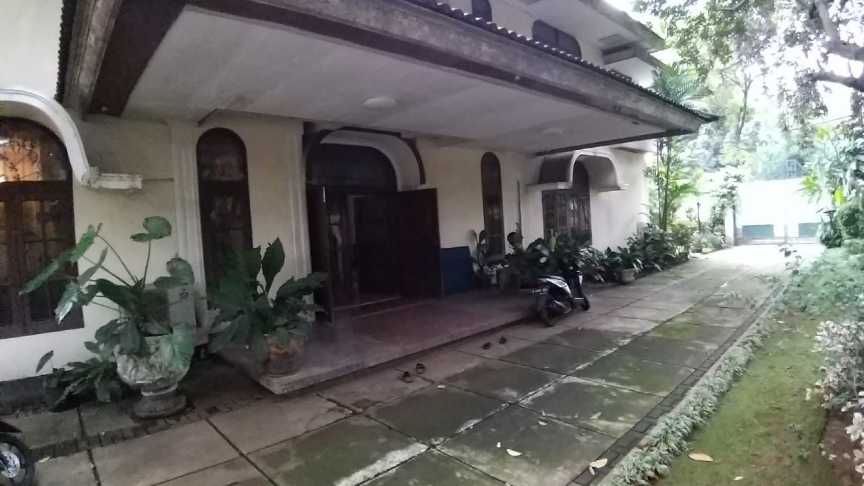 RUMAH DIJUAL JALAN BRAWIJAYA KEBAYORAN BARU JAKARTA SELATAN