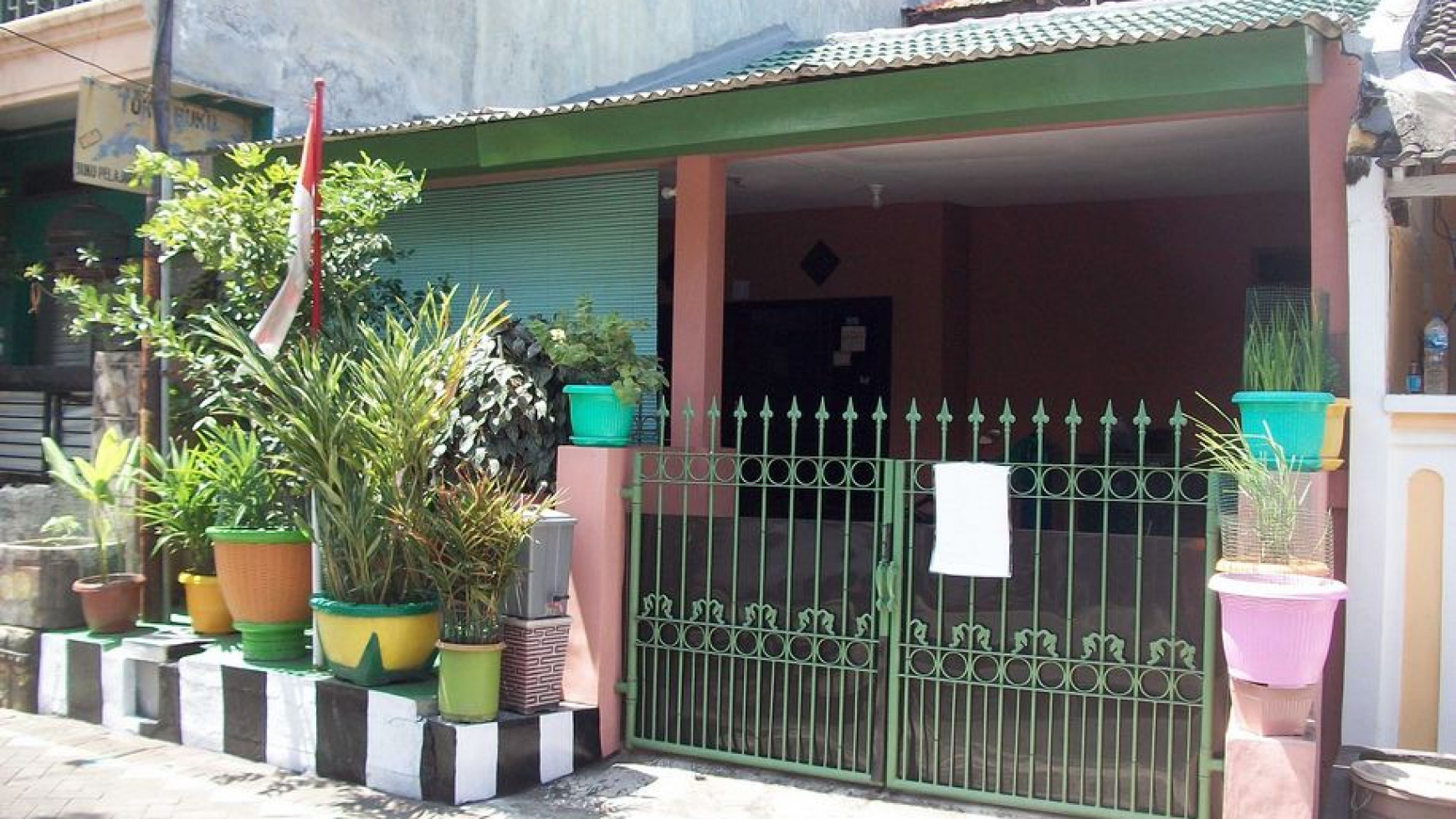 Rumah di Pandugo Baru, Bagus + Terawat - MG -