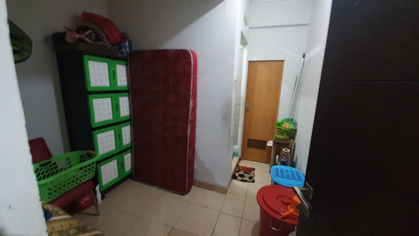 Murah Banget  Rumah Furnished 2 Lantai Asera Harapan Indah Bekasi