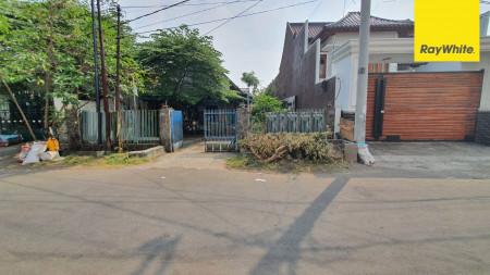 Dijual Rumah di Jalan Greges, Surabaya Pusat