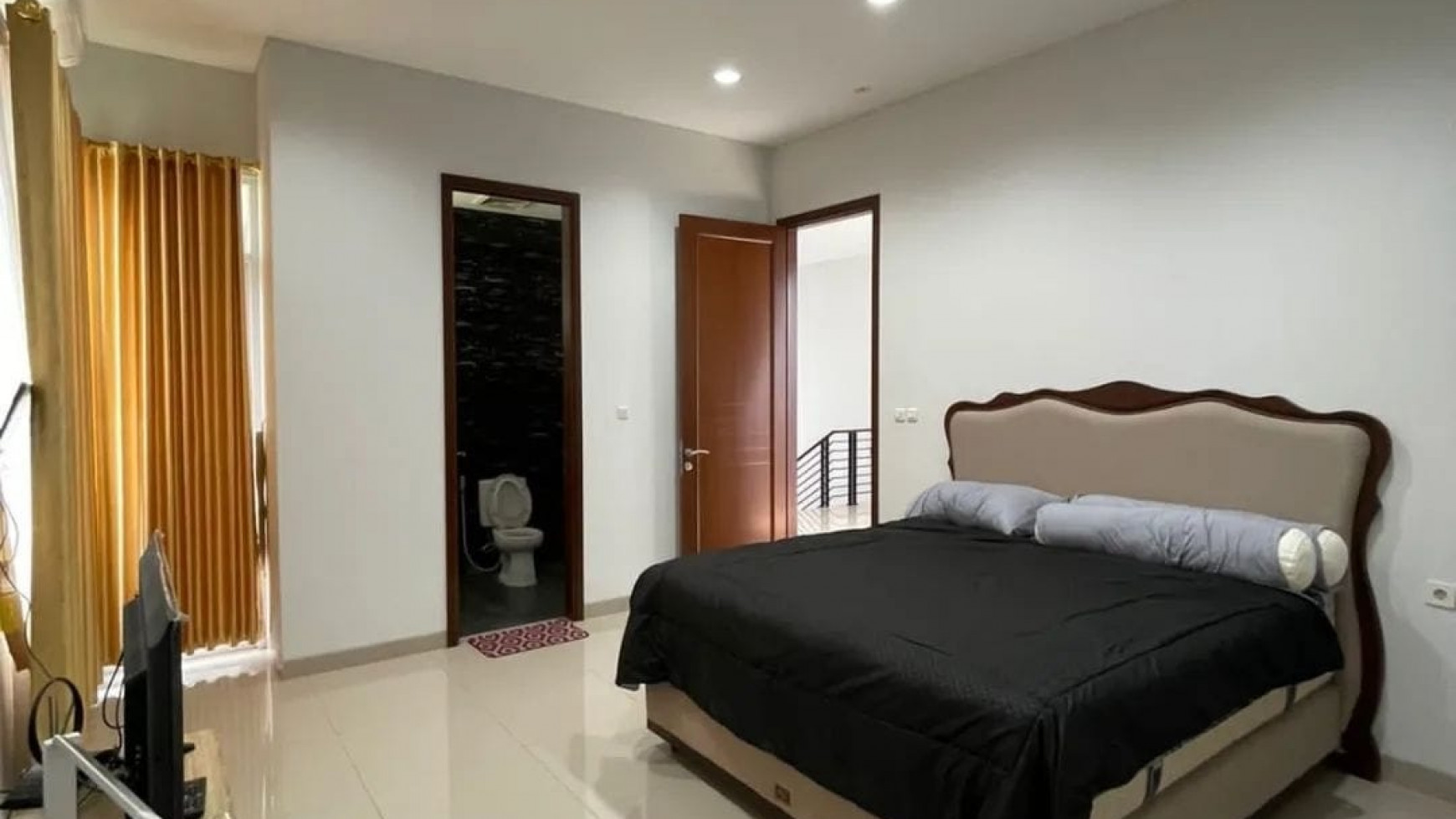 DIJUAL RUMAH DI THE ICON BSD