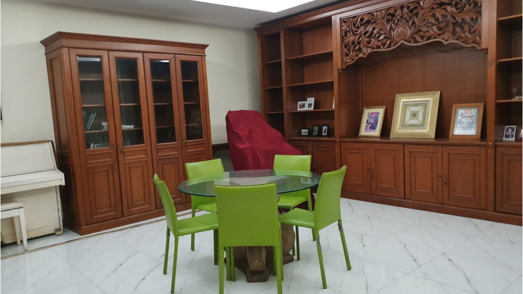 Rumah idaman di daerah elit Pondok Indah, Jakarta selatan