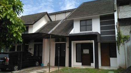 Rumah dalam cluster di Aria Putra, Ciputat timur