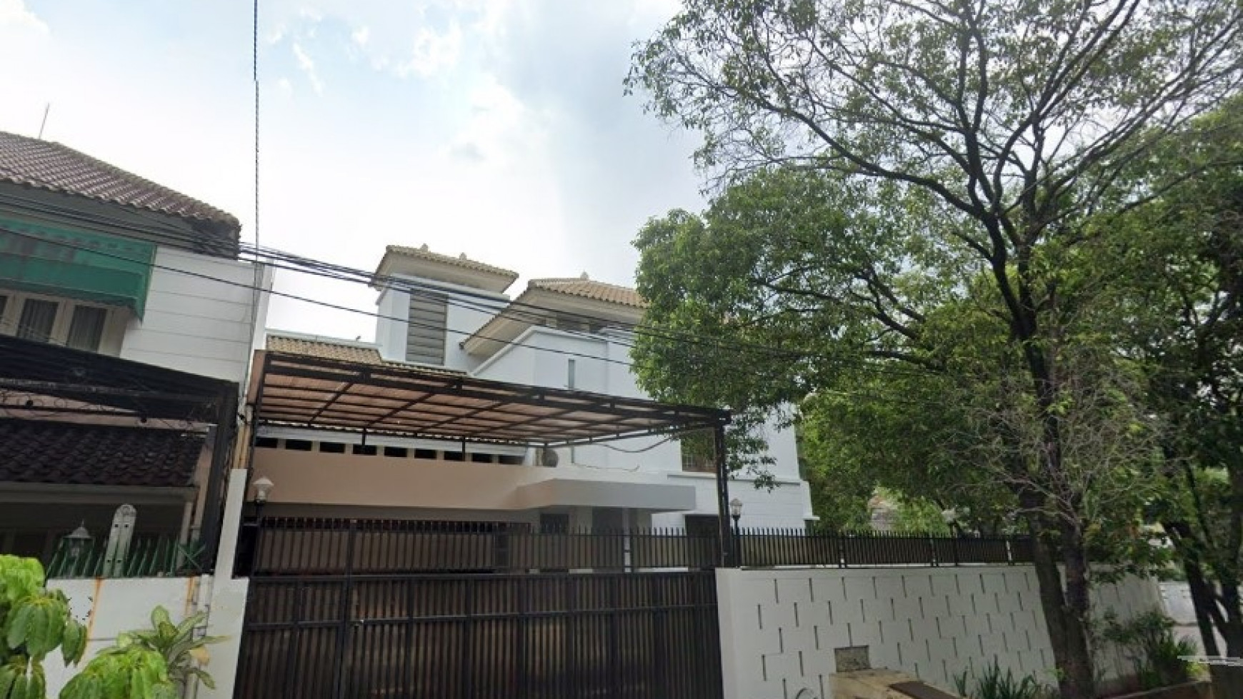 Rumah bagus siap huni di lokasi elit, Blok M Kebayoran Baru - Jakarta Selatan