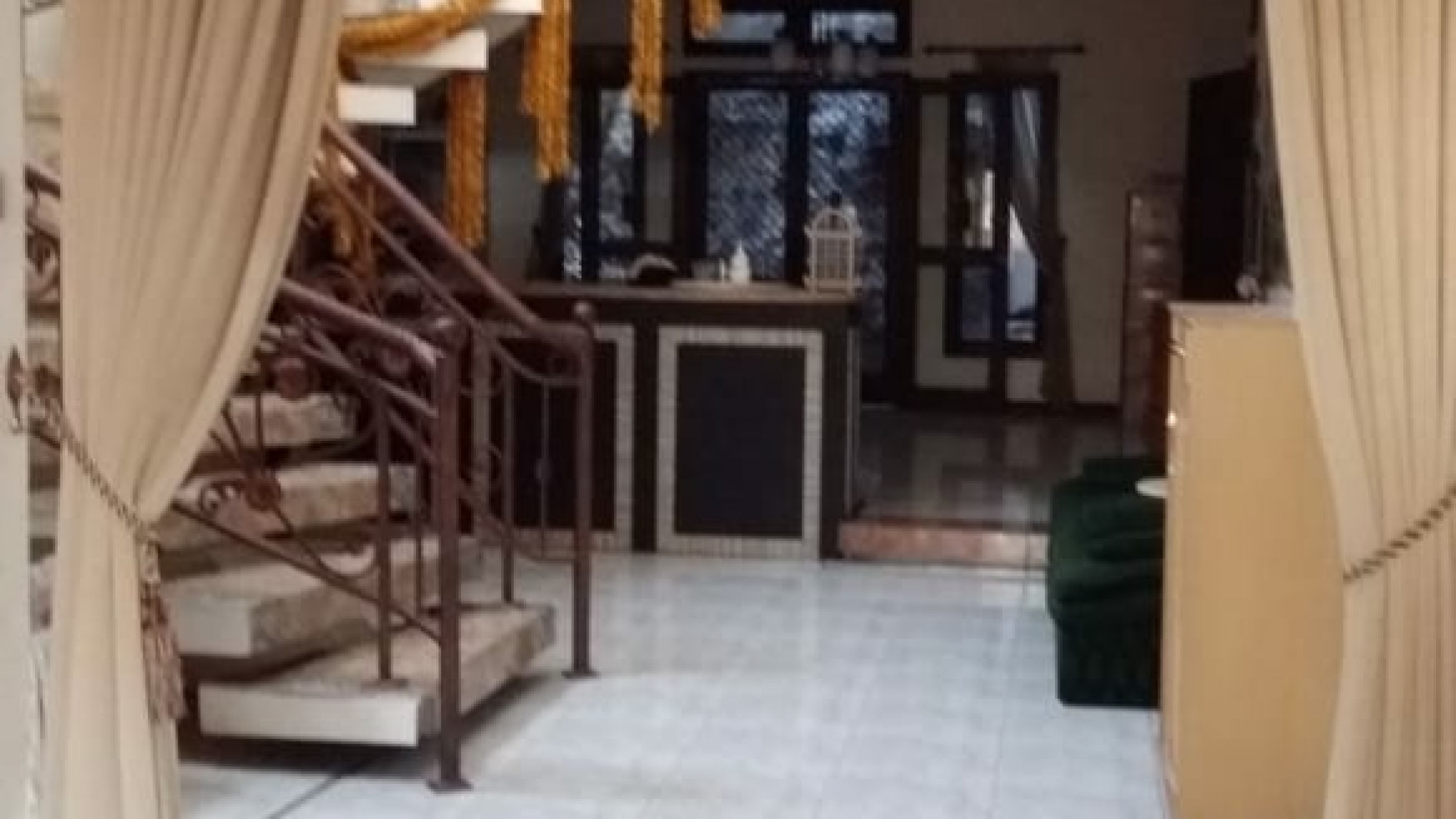 Dijual Rumah Jl.Jojoran - Surabaya Timur Dekat Universitas Airlangga, ATLAS Sport Club Dharmahusada