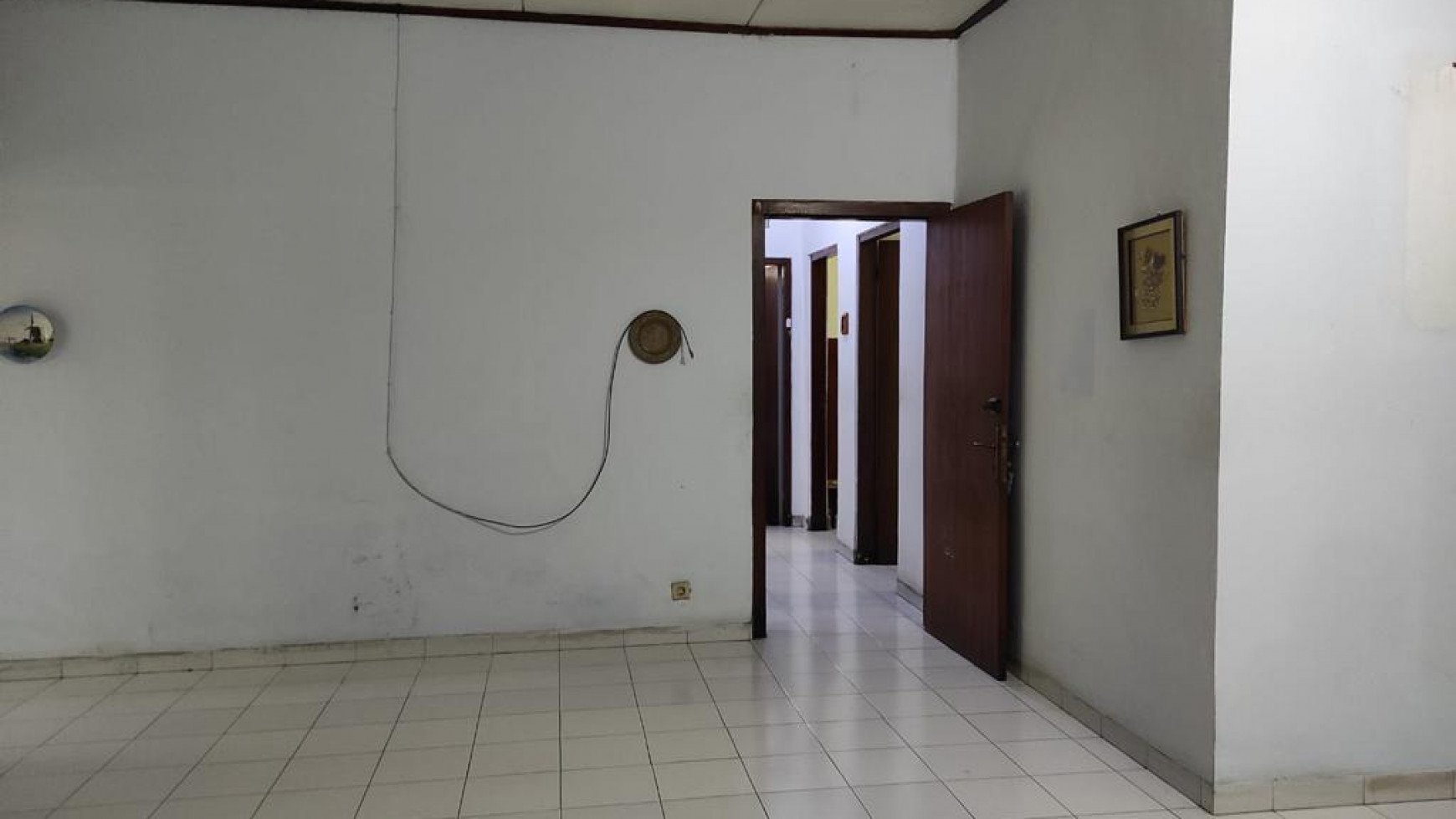 DIJUAL RUMAH JALAN PATIUNUS KEBAYORAN BARU JAKARTA SELATAN