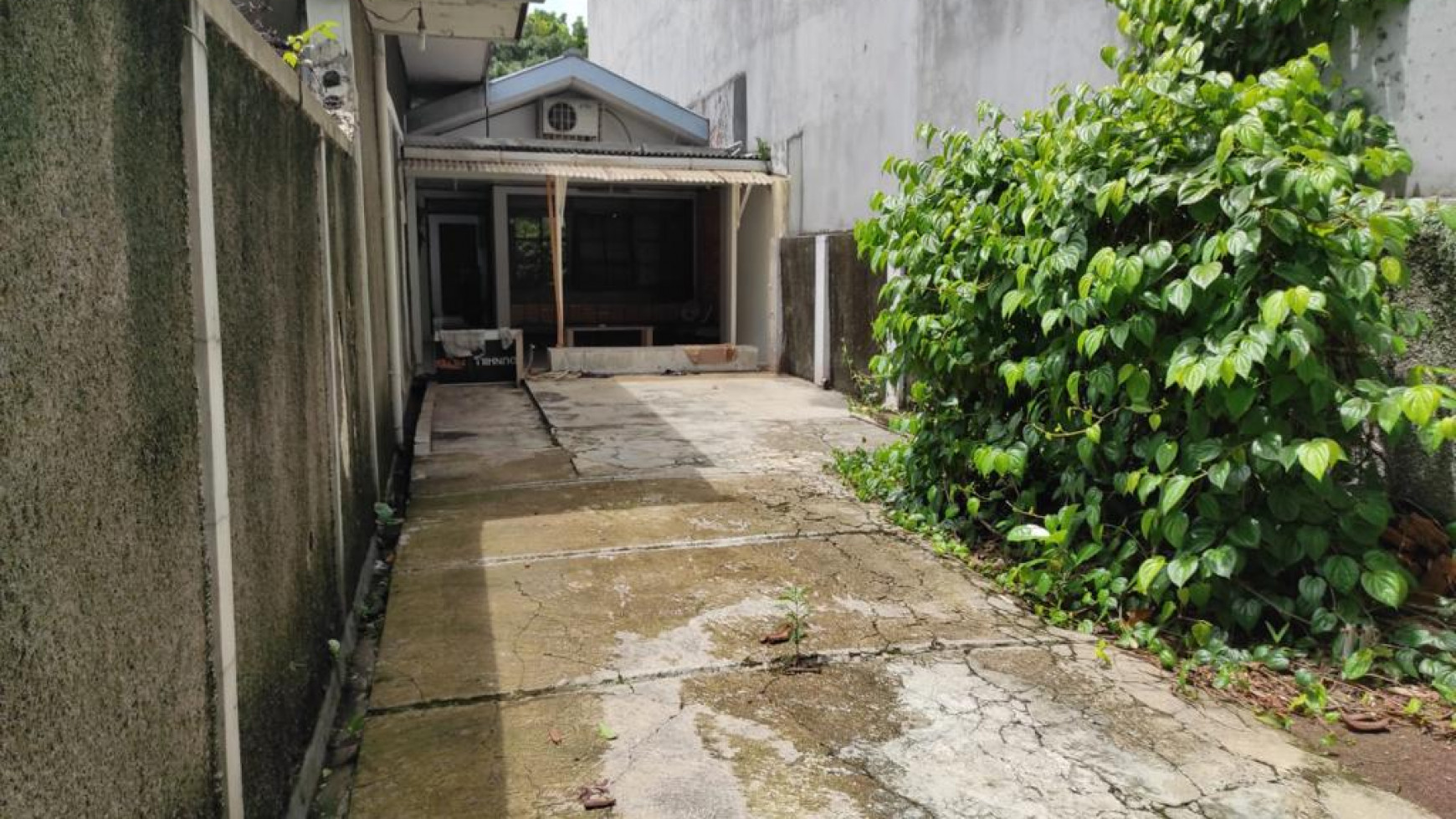 DIJUAL RUMAH JALAN PATIUNUS KEBAYORAN BARU JAKARTA SELATAN