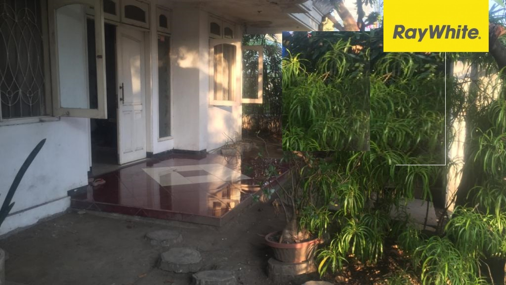 Dijual Rumah SHM di Jl Gayungsari Barat, Surabaya