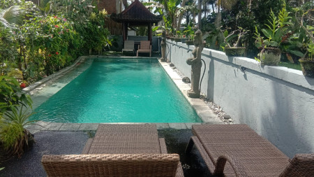 5 Modern Bedroom Villa on 805 sq m of Freehold Land with Rice Field and Jungle Views 10 Minutes from Ubud Center