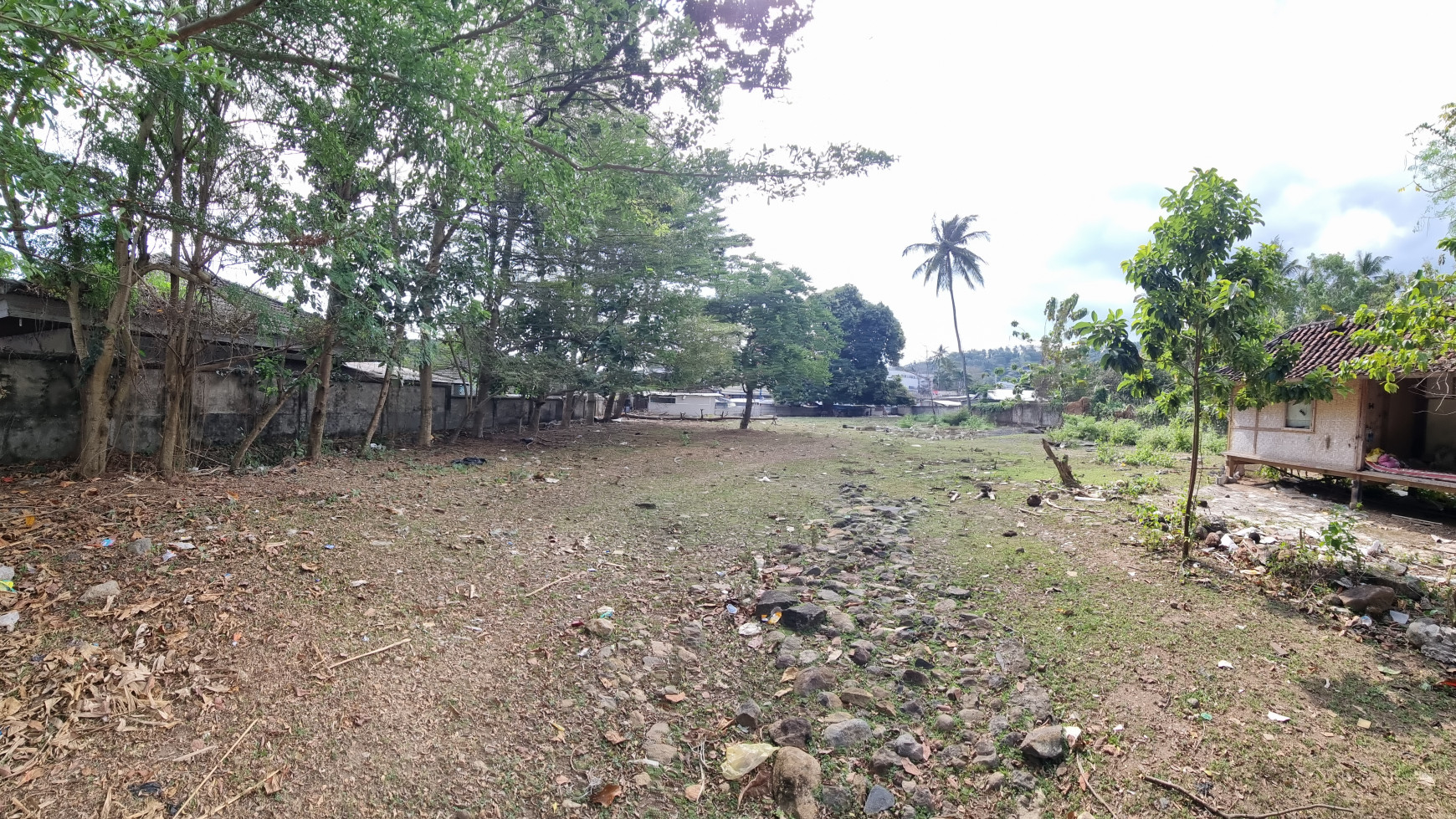 Land for sale - Great location and stunning view in West Lombok ( Senggigi)