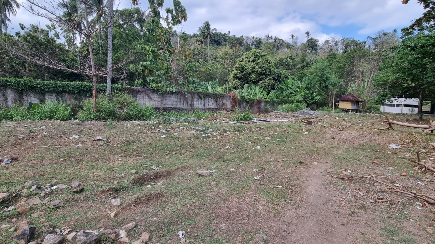 Land for sale - Great location and stunning view in West Lombok ( Senggigi)