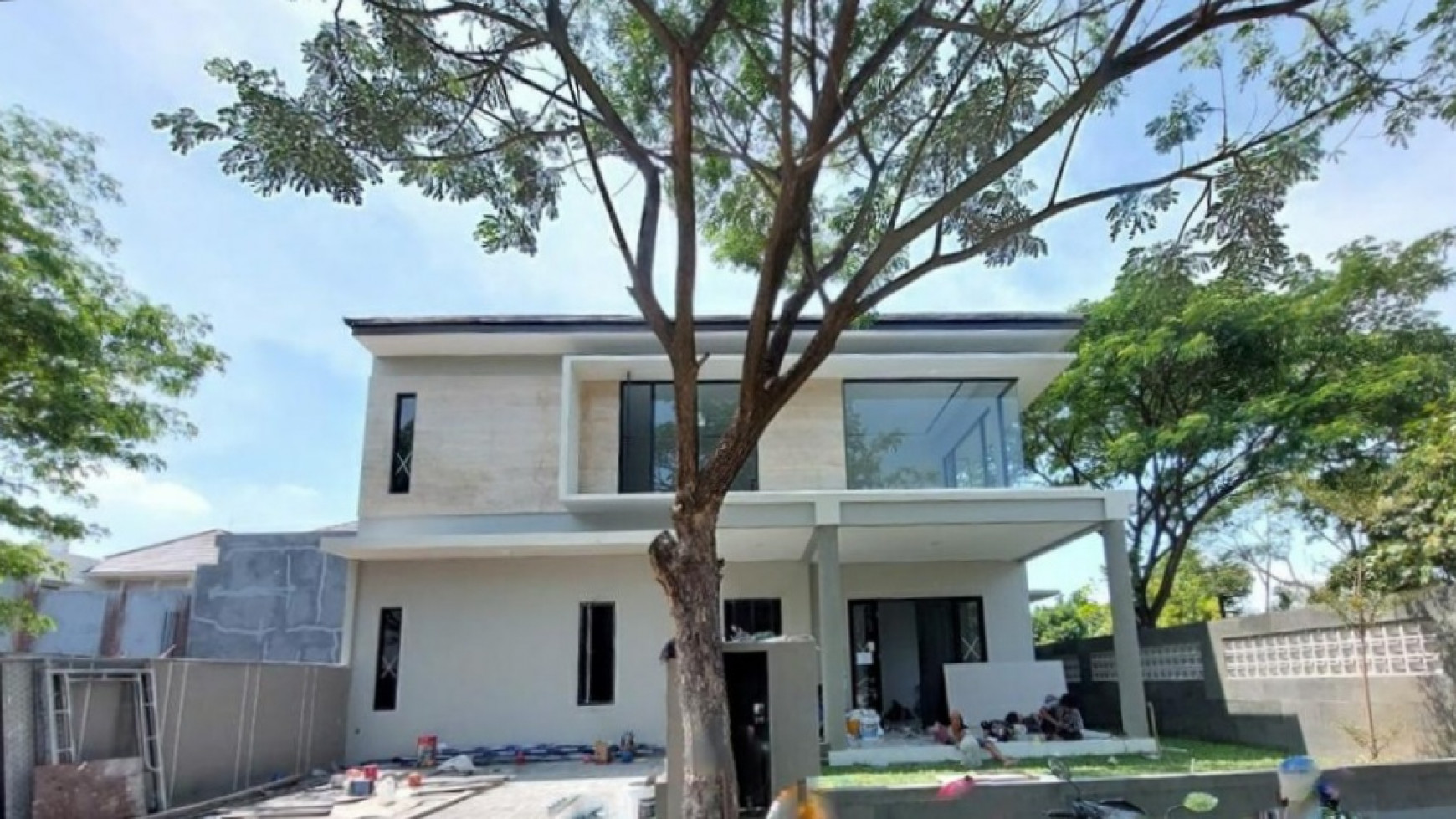 Dijual Rumah Baru Gress 2 Lantai High Quality Material Graha Natura Surabaya Barat 