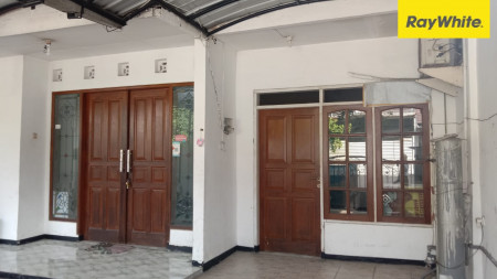 Dijual Rumah SHM di Kutisari Indah Selatan, Surabaya