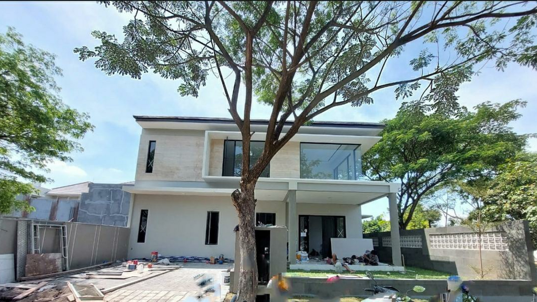 Dijual Rumah Graha Natura Surabaya Barat- Baru Modern Mewah 2 lantai - Dekat GWalk Citraland - Siap Huni