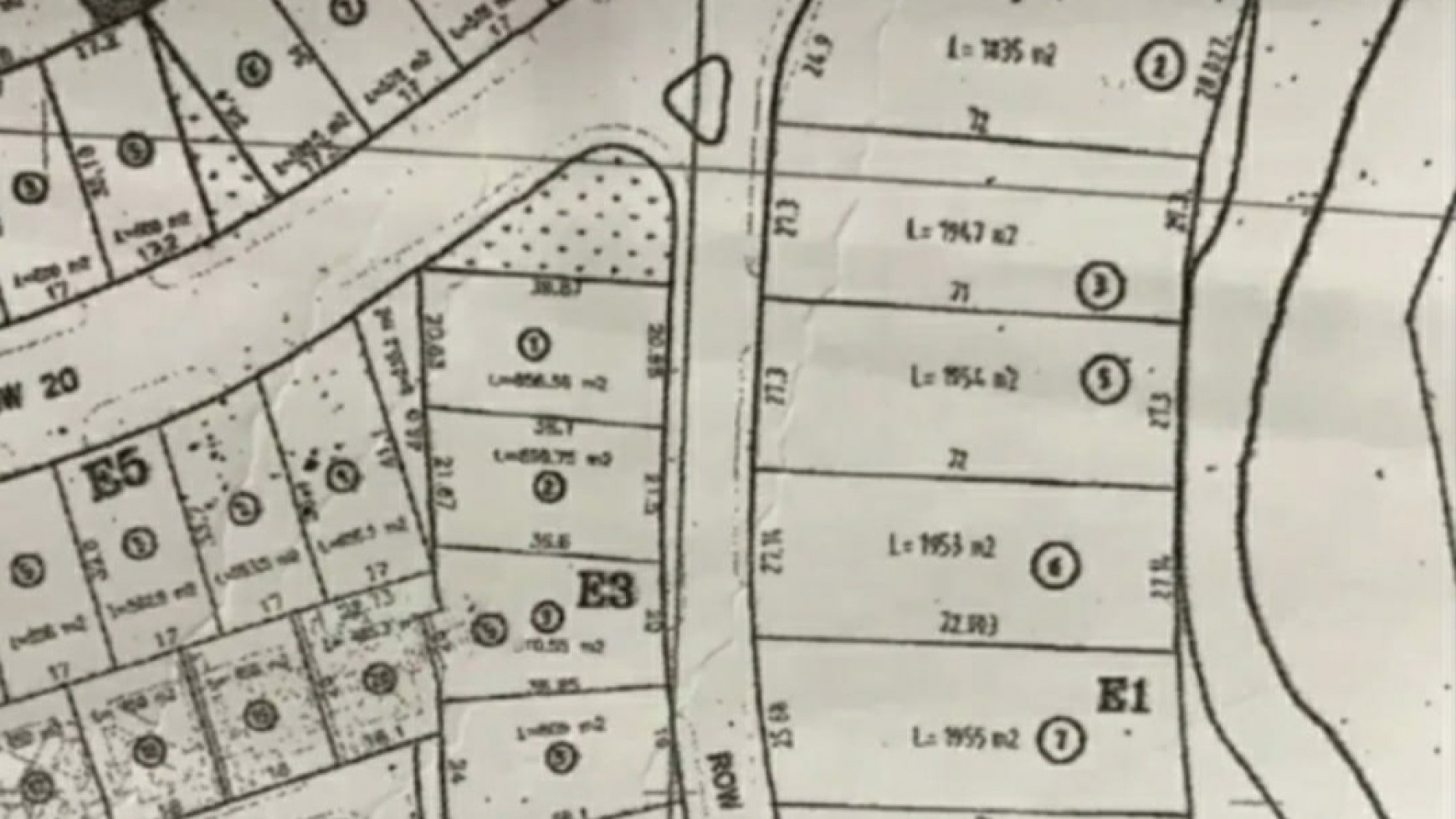 Dijual Tanah Kavling Jazirah Golf Citraland Surabaya Barat - Luas 992 m2 - KOTAK - HGB - Strategis Dekat Palimanan Golf Citraland 