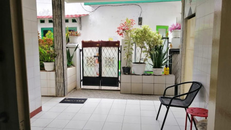 Rumah Siap Huni dan Strategis @Cipadu, Larangan