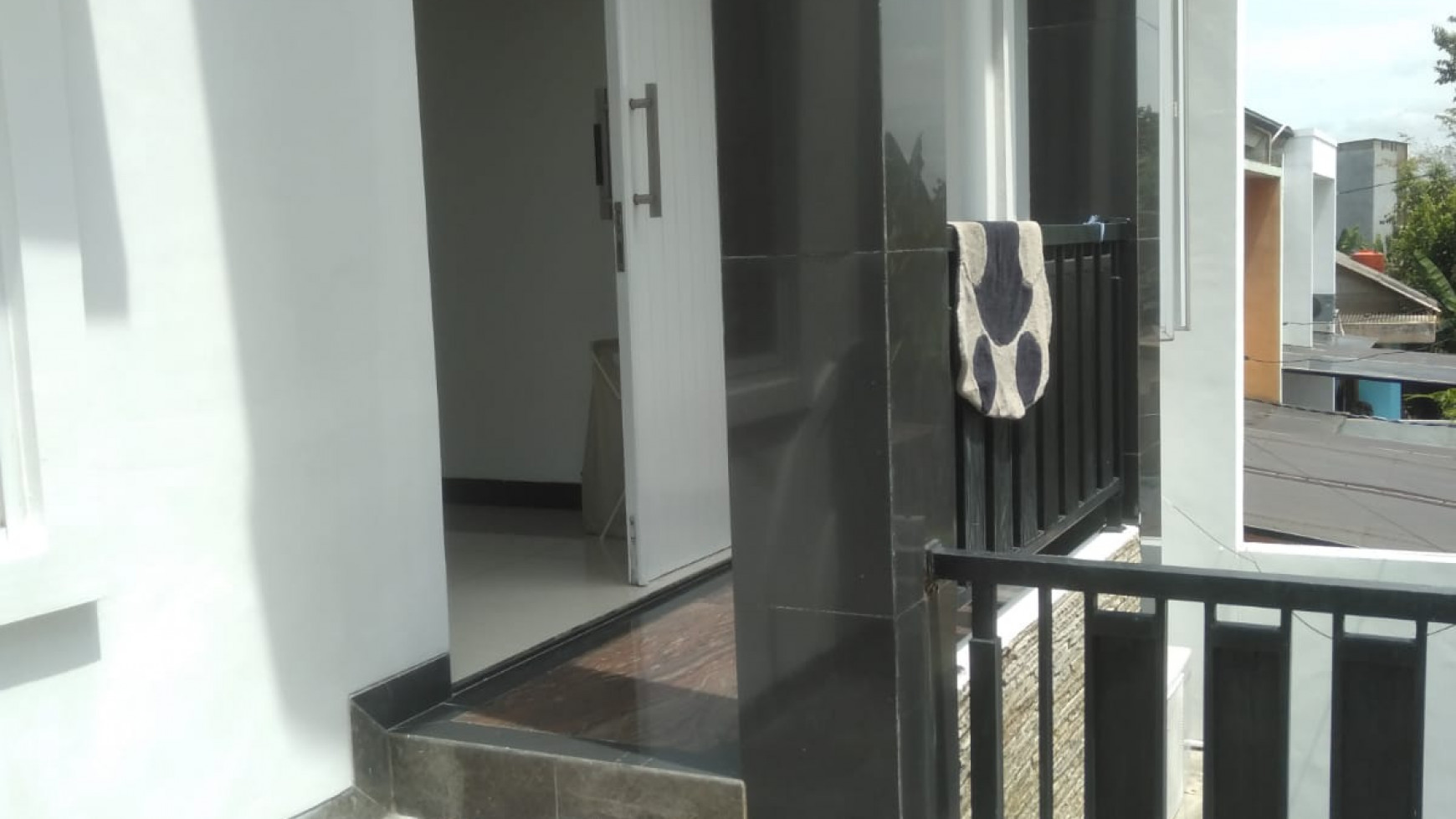 Rumah Siap Huni Minimalis Modern @Cluster Belezza, Pondok Aren