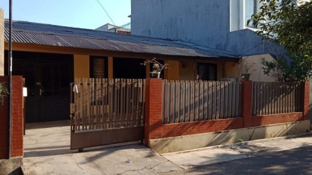 Rumah Standar Bagus Lingkungan Kost Dekat Kampus STAN Di Area Pondok Jaya Bintaro