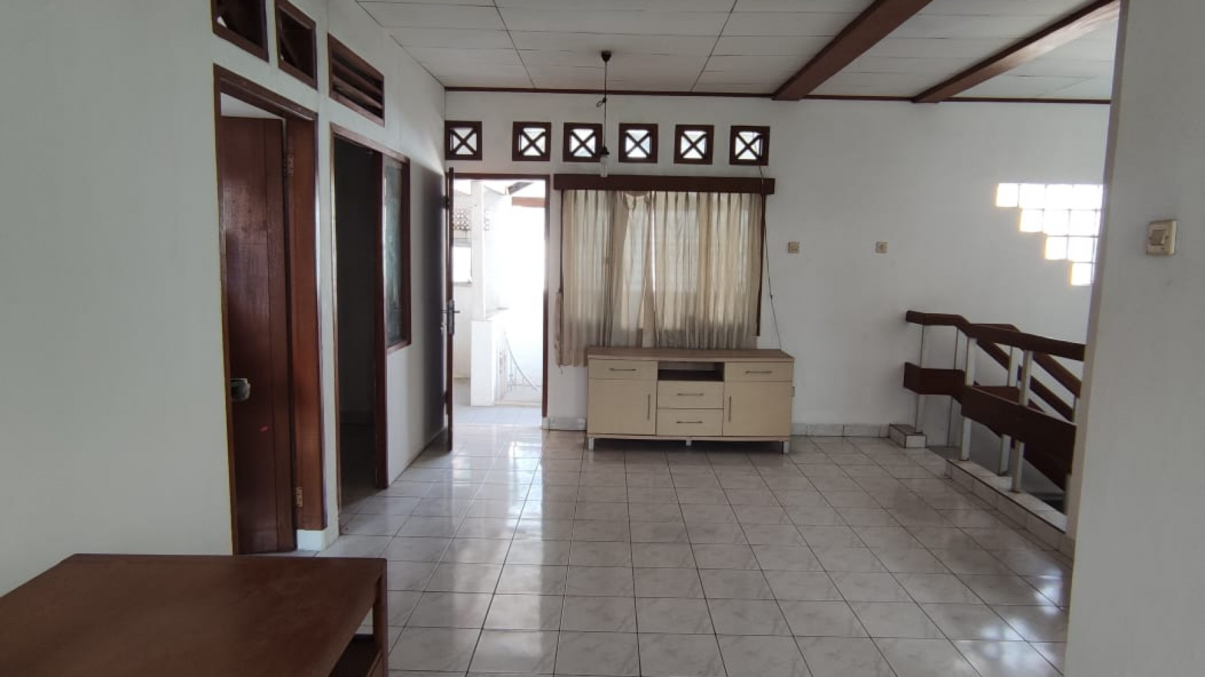 Dijual rumah 2 lantai di Arcamanik Endah, Bandung Timur 