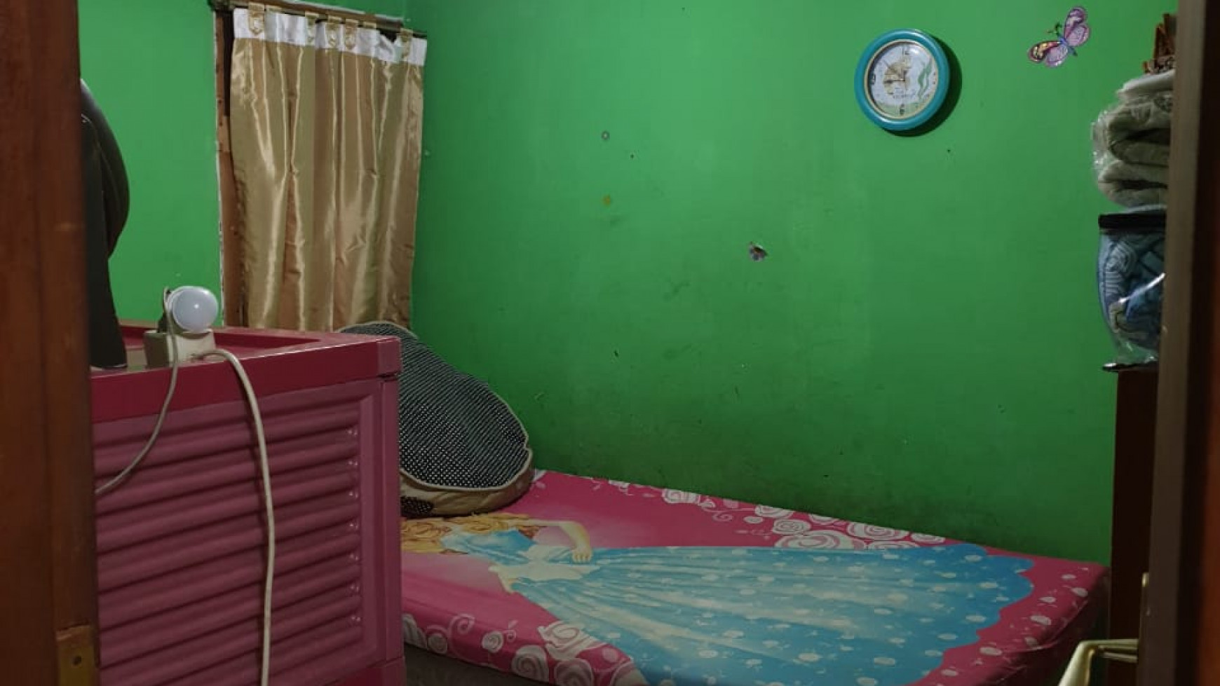 Rumah siap huni,jalan lebar di Taman Mangun Indah Pondok Aren.