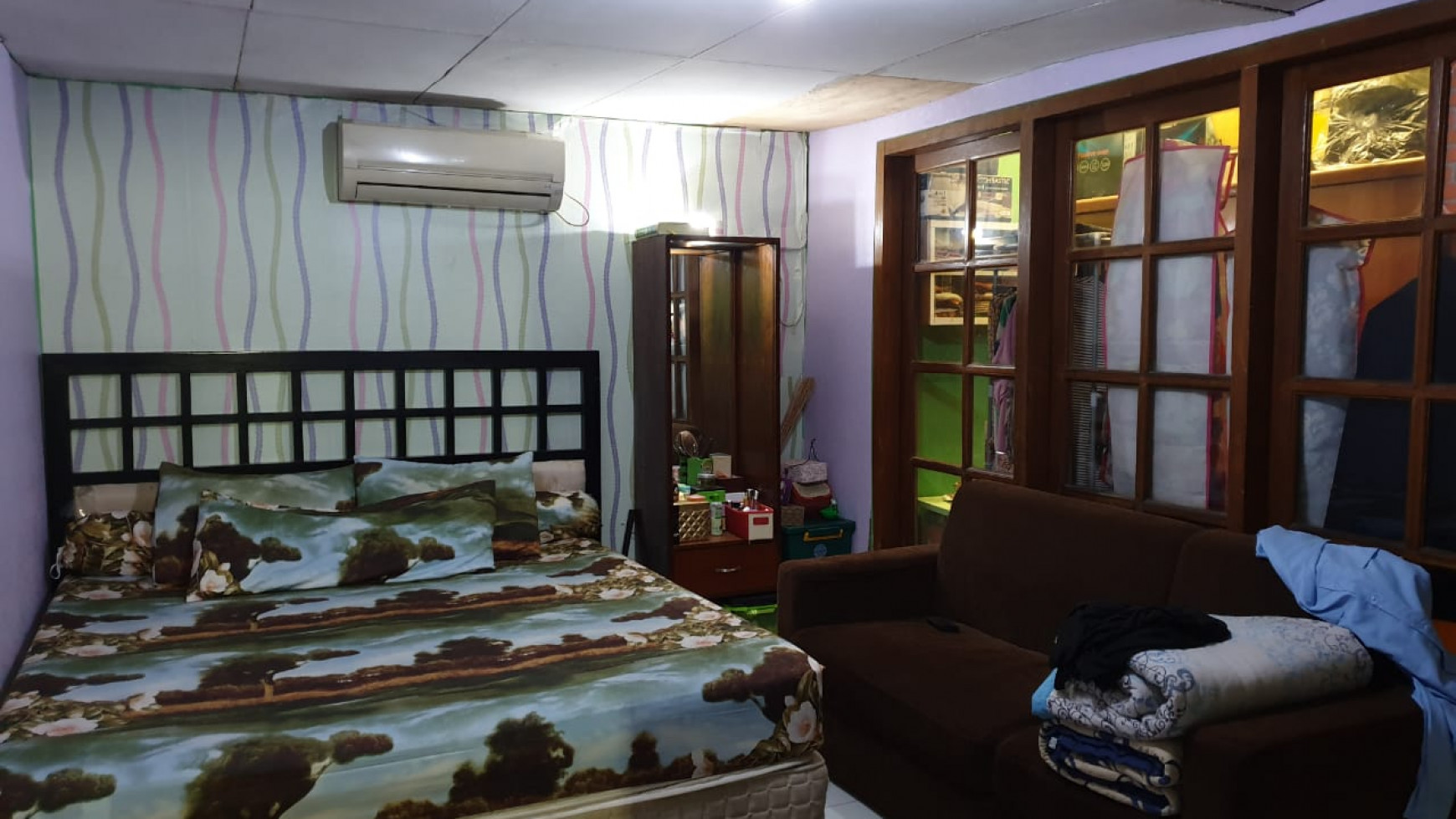 Rumah siap huni,jalan lebar di Taman Mangun Indah Pondok Aren.