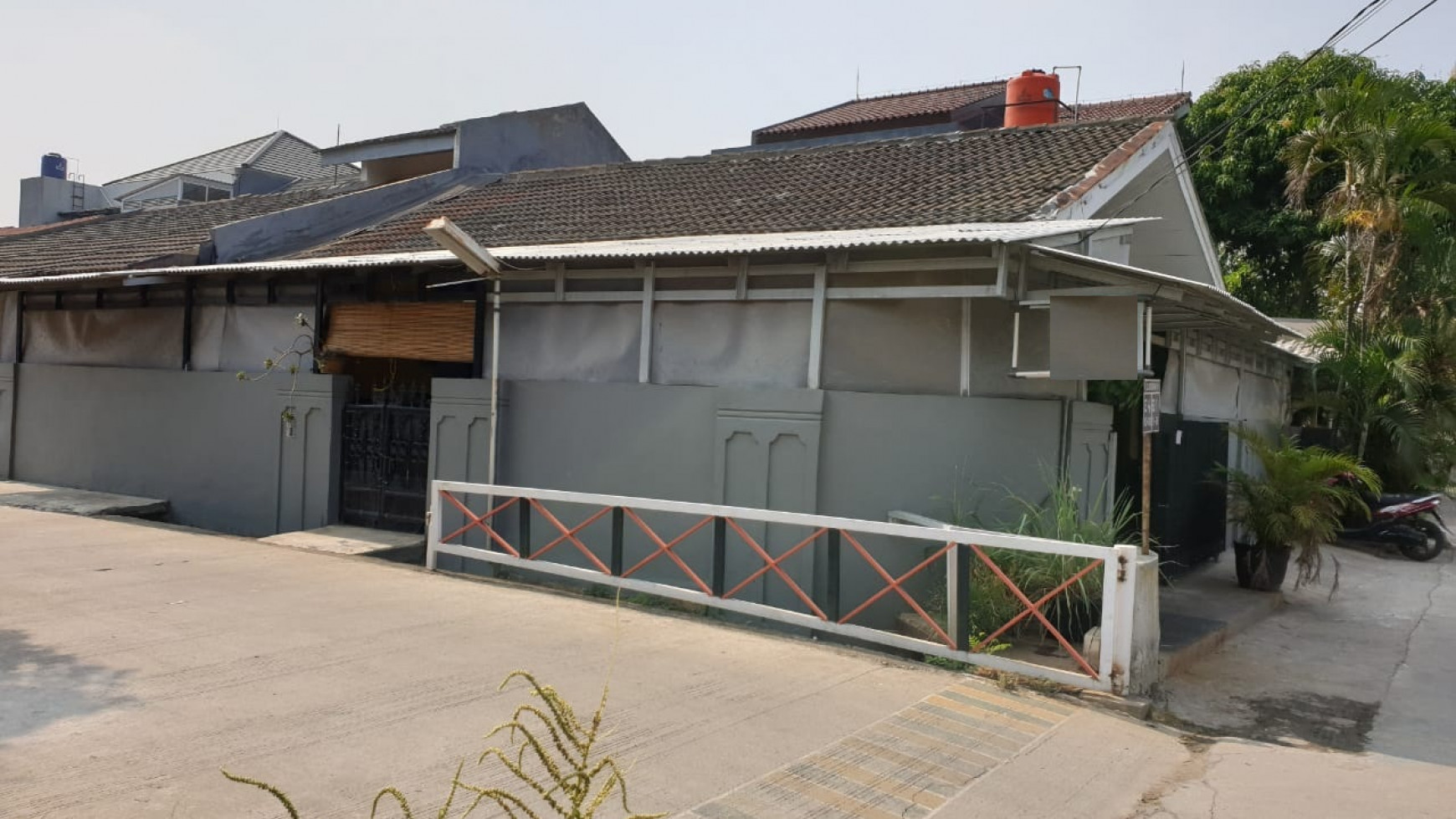 Rumah siap huni,jalan lebar di Taman Mangun Indah Pondok Aren.