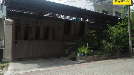 Dijual Rumah 2 Lantai Pusat Kota di Jalan Ogan, Darmo, Surabaya