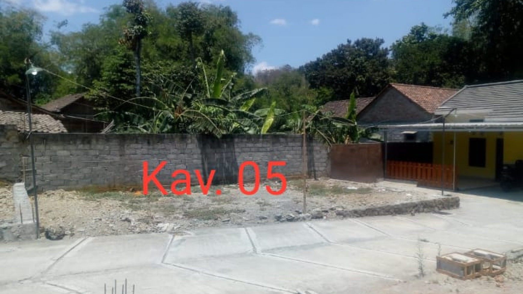 4 UNIT RUMAH SIAP BANGUN DAN HUNI DI JL WONOSARI KM 12