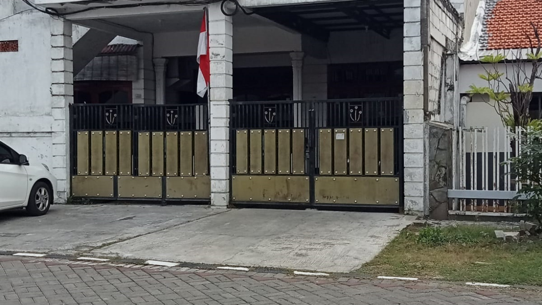 Dijual Rumah di Jalan Karang Menur, Surabaya