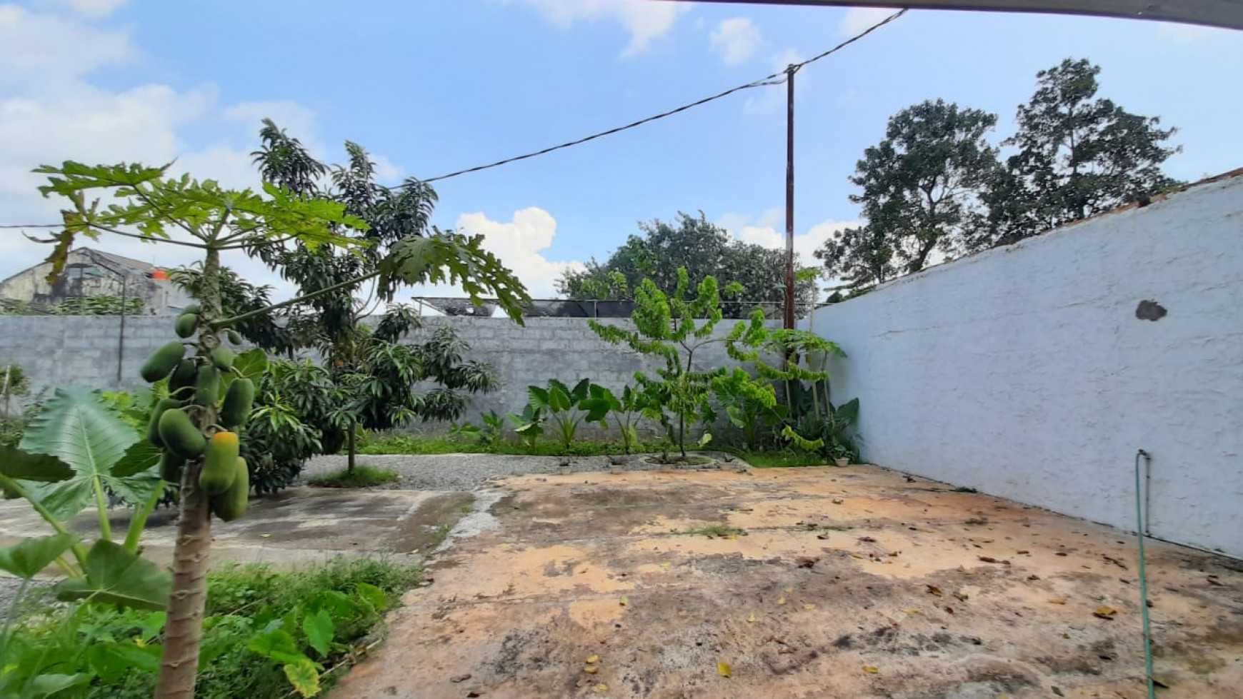 Dijual Lahan Terdapat Rumah Induk dan 7 Kontrakan @Jl Merpati Raya, Sawah Lama