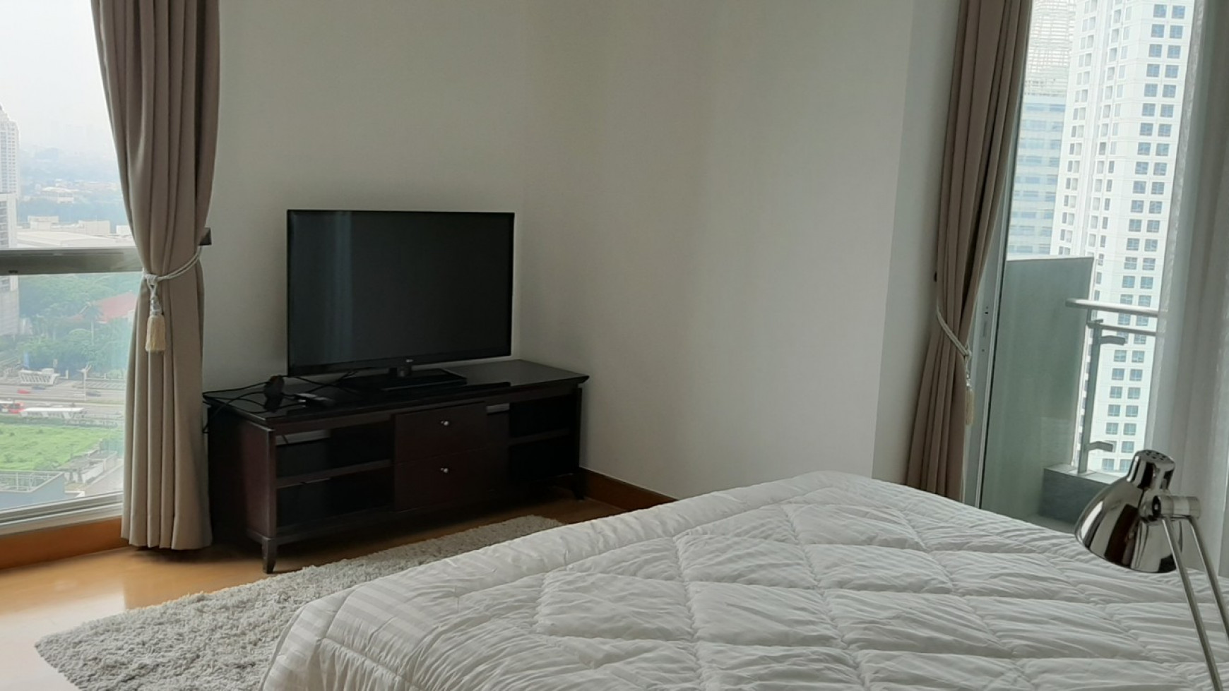 Apartment Furnished - 2BR di Residence 8 SCBD