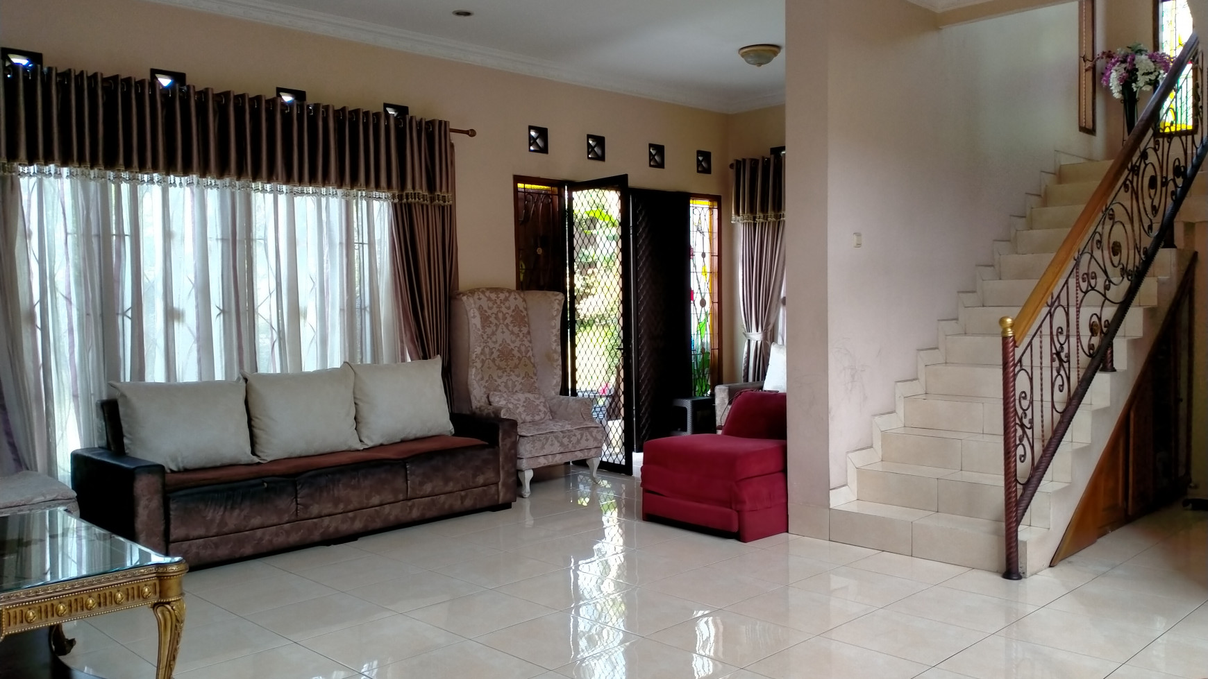 Rumah Mewah, S. Pool, Permata Puri I, Full Furnish, Lokasi Strategis, Harga NEGO