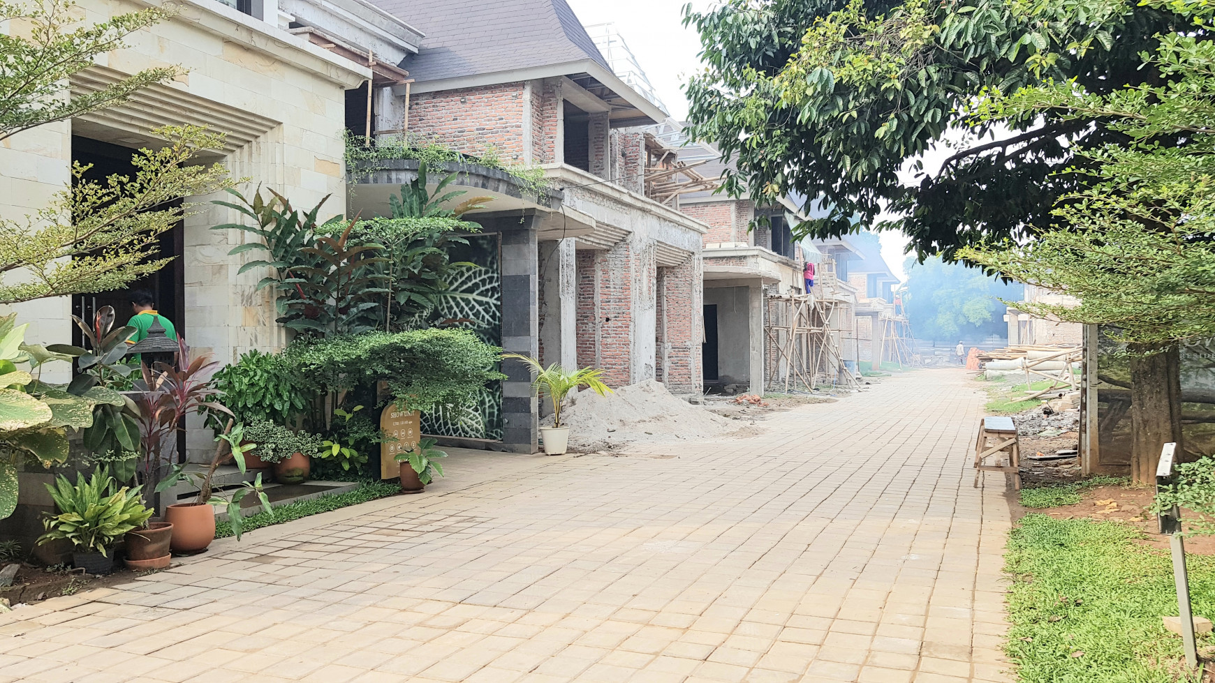 Rumah cantik bertema Villa di Bali ..Akses 10 menit ke Antasari 