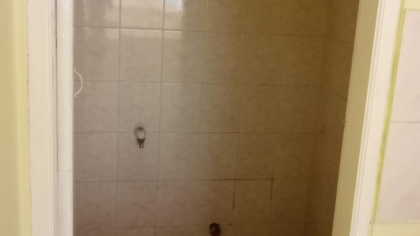 Disewa Rumah di Gn. Utama - Taman Bromo - Lippo Karawaci