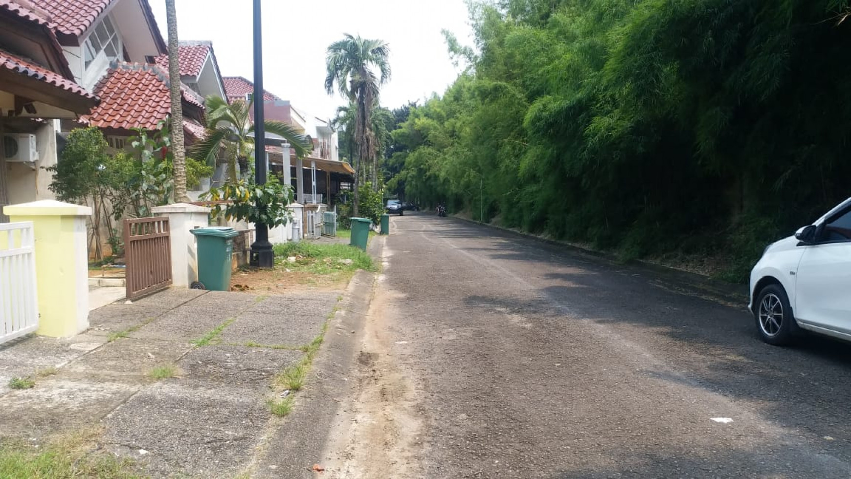 Disewa Rumah di Gn. Utama - Taman Bromo - Lippo Karawaci