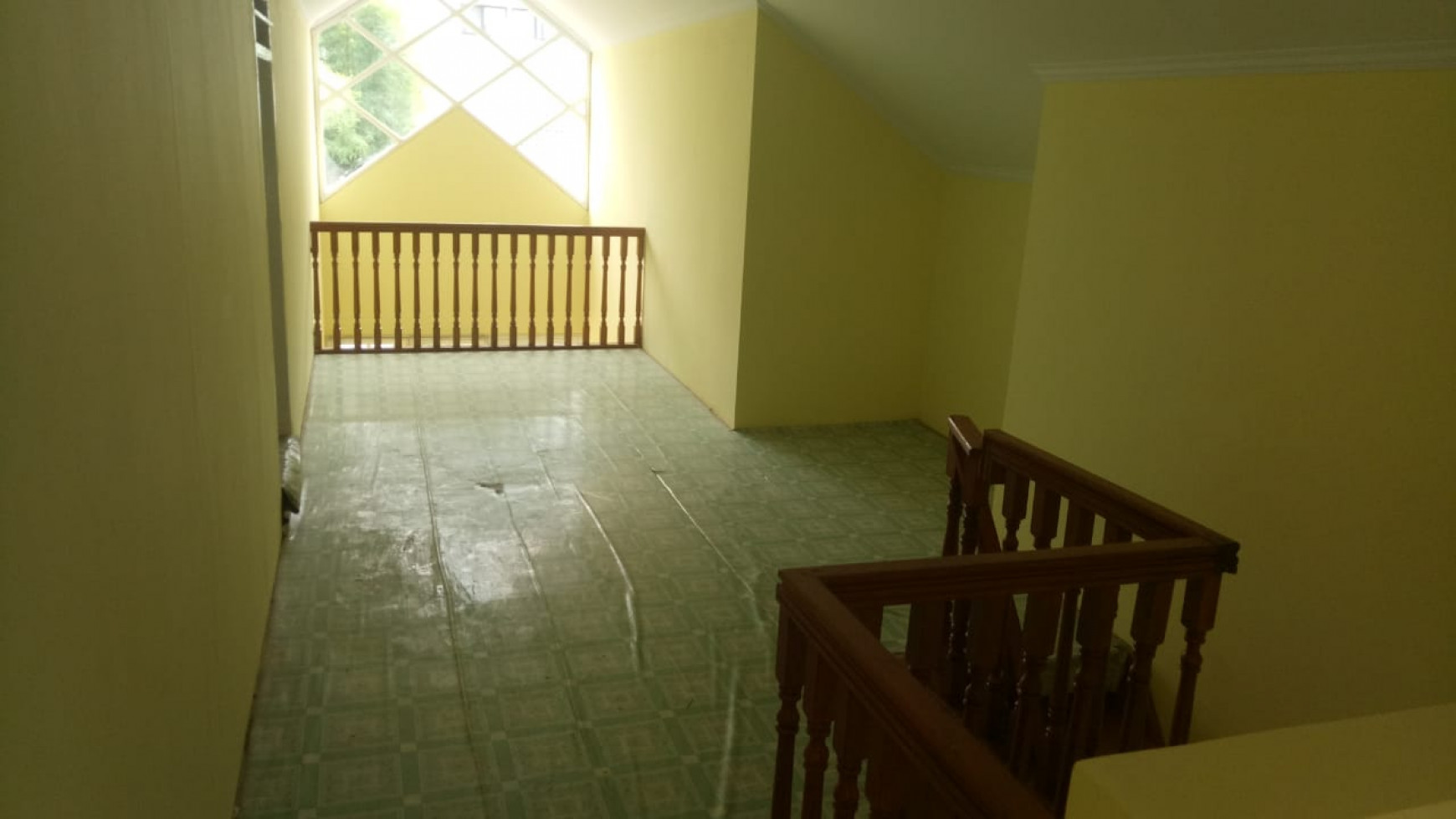 Disewa Rumah di Gn. Utama - Taman Bromo - Lippo Karawaci