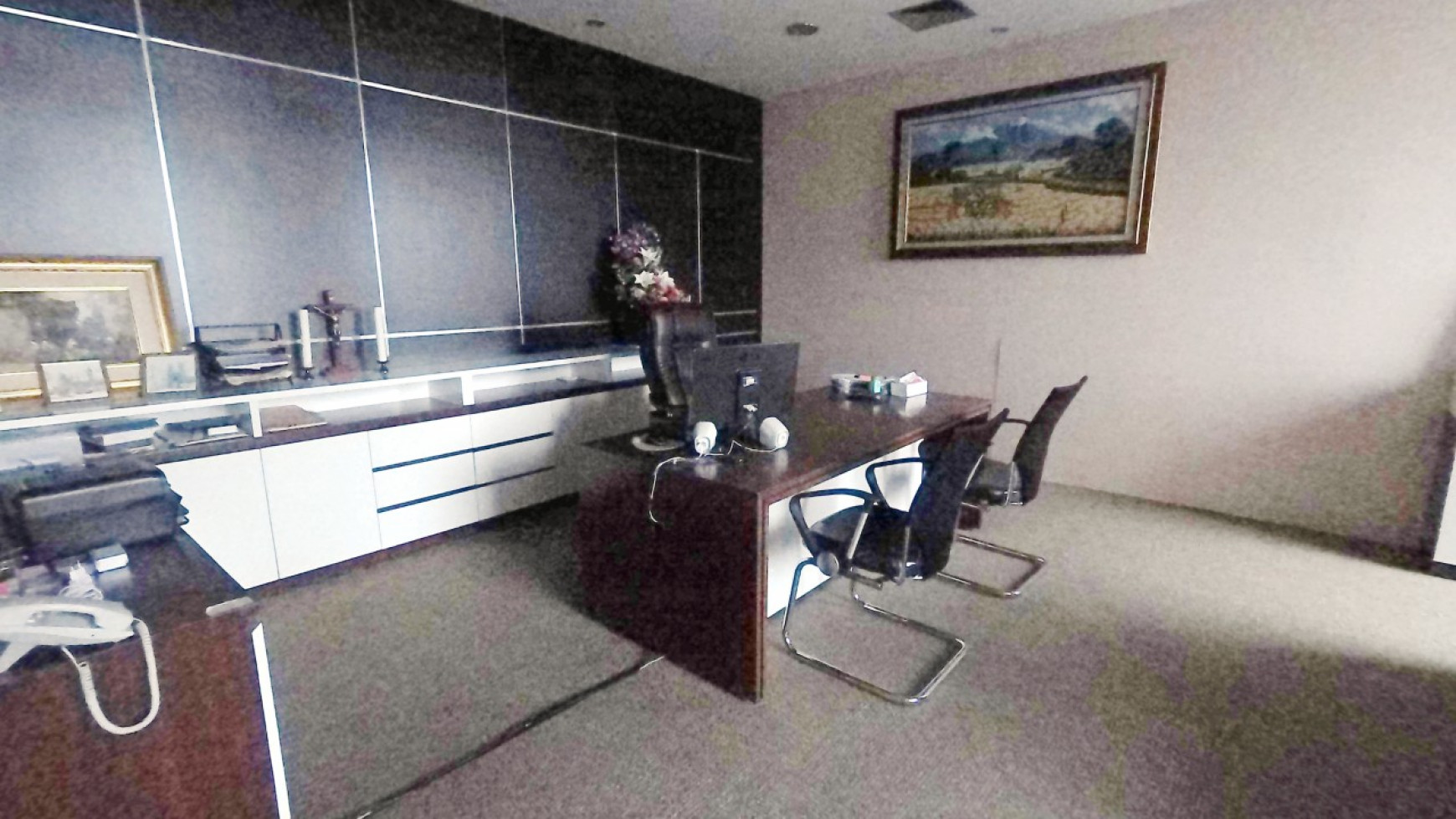 Office Space 2 Unit Gandeng 1 Unit Kosong, 1 unit Furnished Siap Pakai View Sudirman di AXA Tower Kuningan 