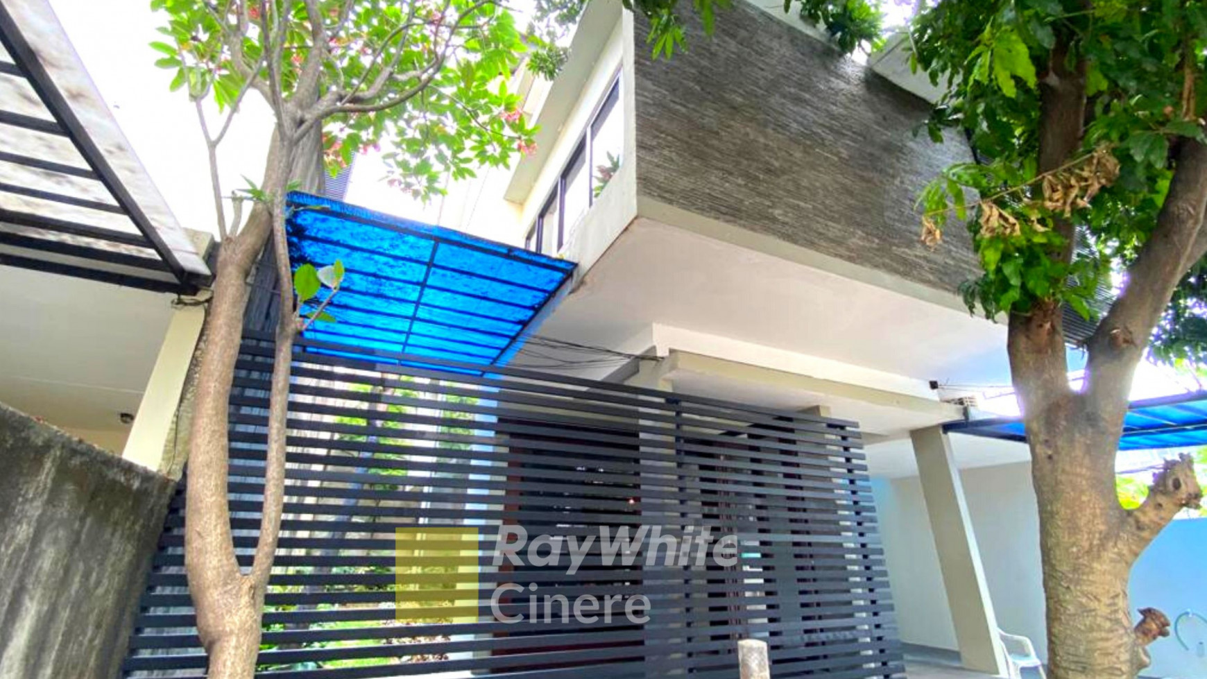 Rumah Minimalis Semi Furnished di Cipete