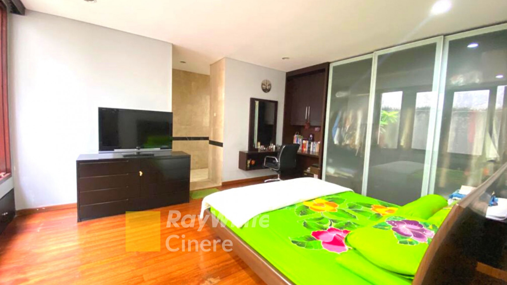 Rumah Minimalis Semi Furnished di Cipete