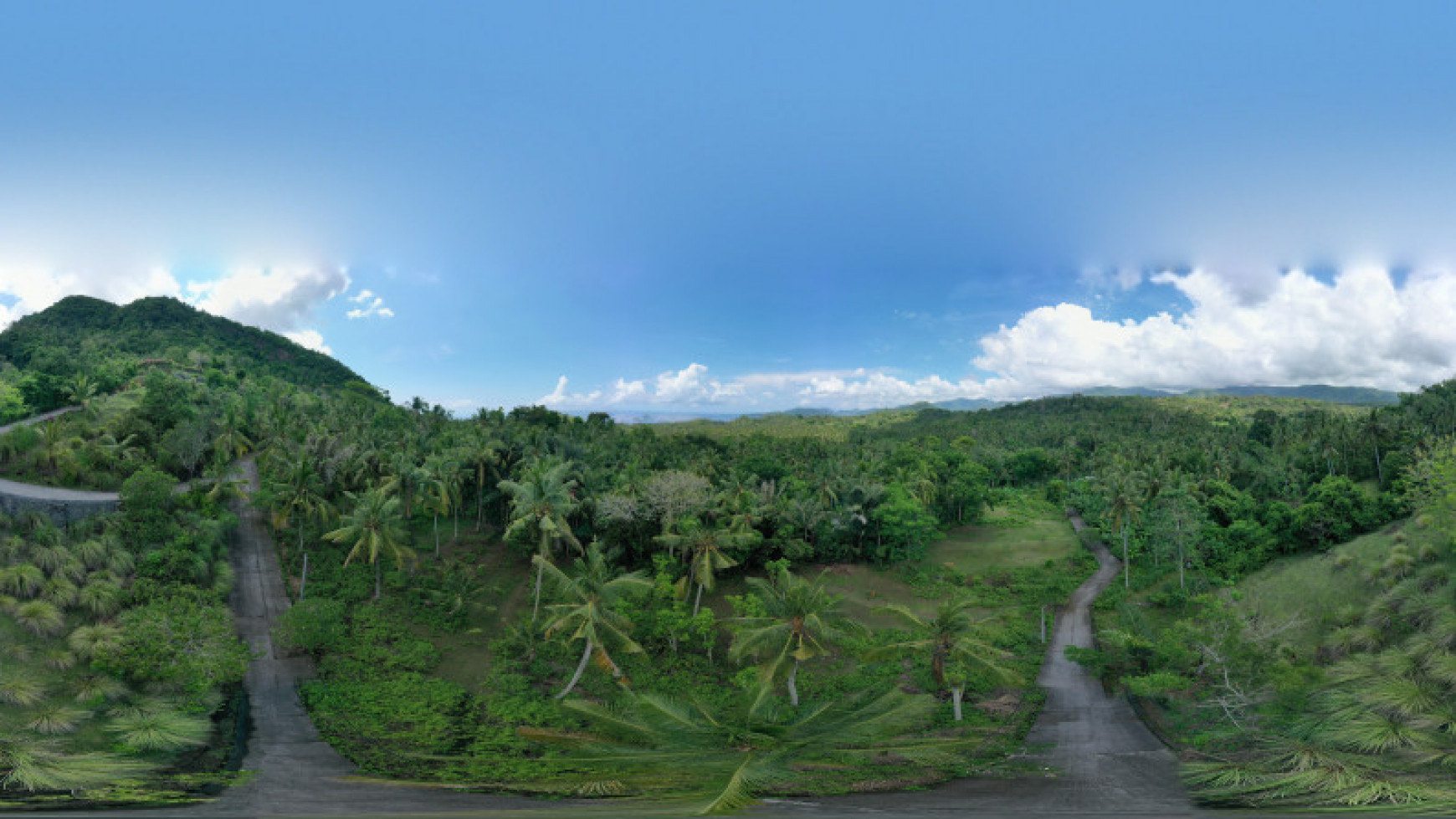 Unique land with amazing panoramic 180 degree sea-views