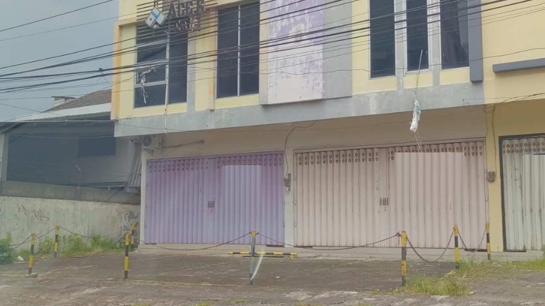 Dijual Ruko 3 lantai di Jalan Raya Kuwukan, Surabaya Barat