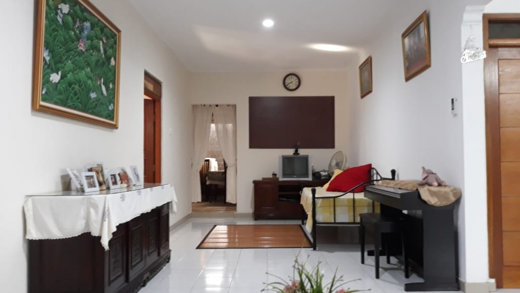 Rumah rapih, terawat, bagus siap huni