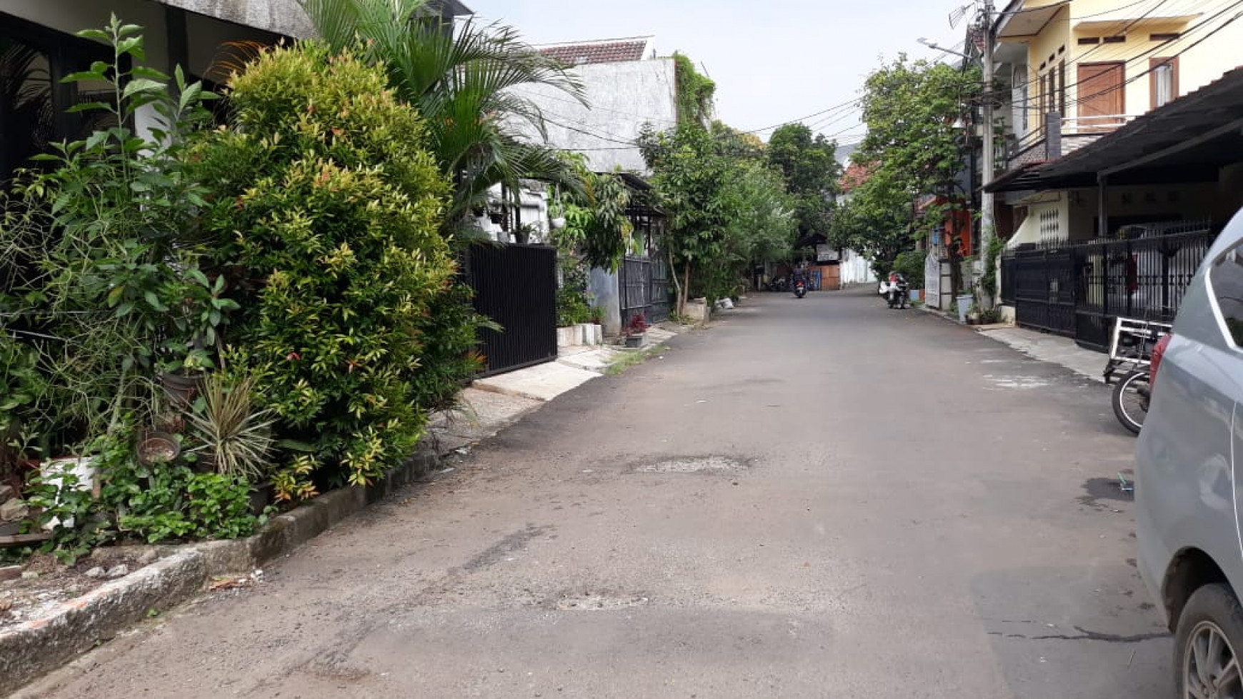 Rumah minimalis siap huni di Serpong