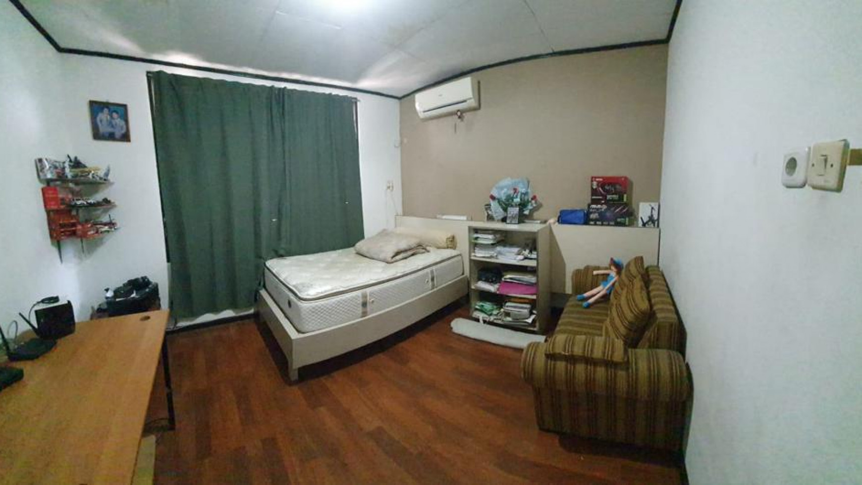Rumah MEWAH Bagus dan Siap Huni @Villa Taman Cibodas, Sangiang Jaya