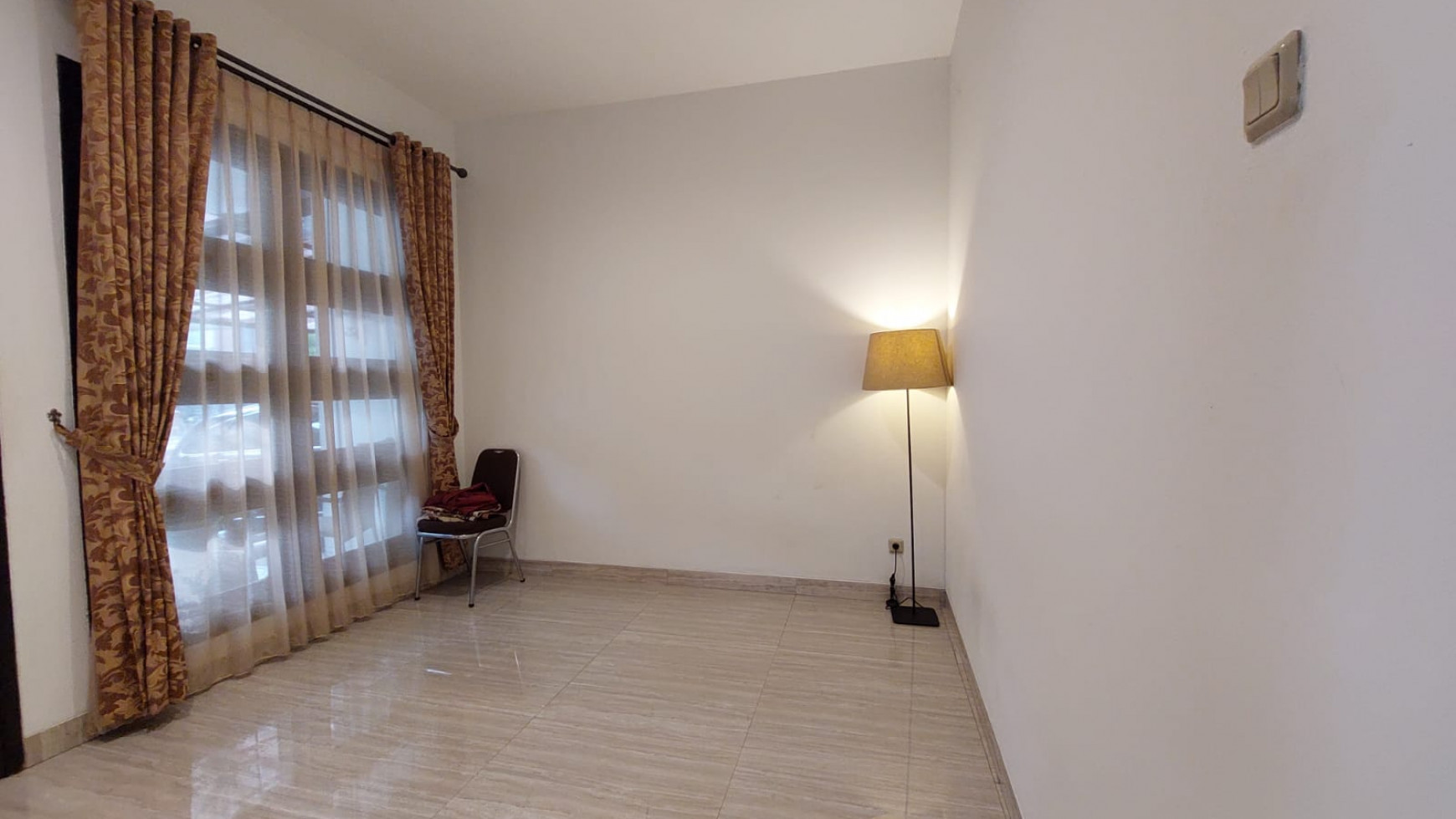 Rumah Siap Huni Mewah dan Minimalis Modern @Bintaro Residence
