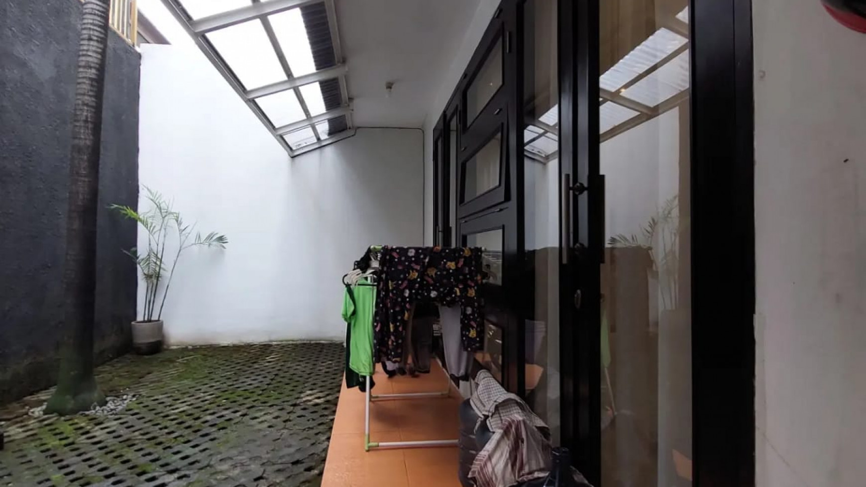 Rumah Siap Huni Mewah dan Minimalis Modern @Bintaro Residence