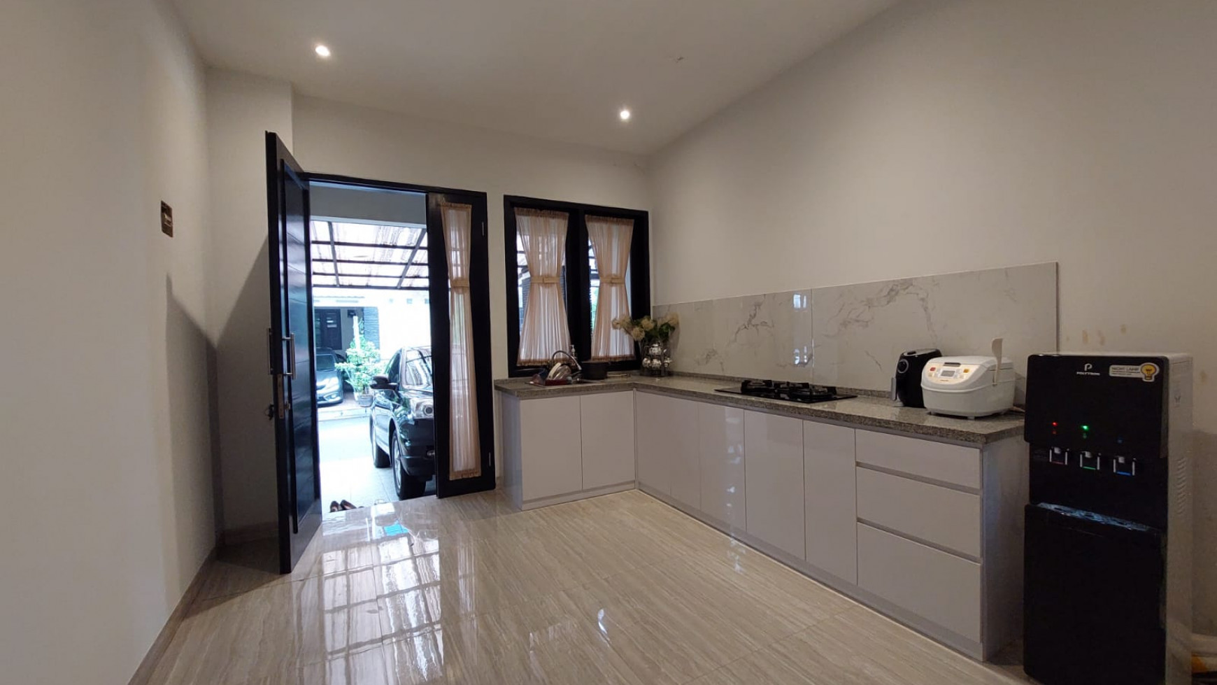 Rumah Siap Huni Mewah dan Minimalis Modern @Bintaro Residence