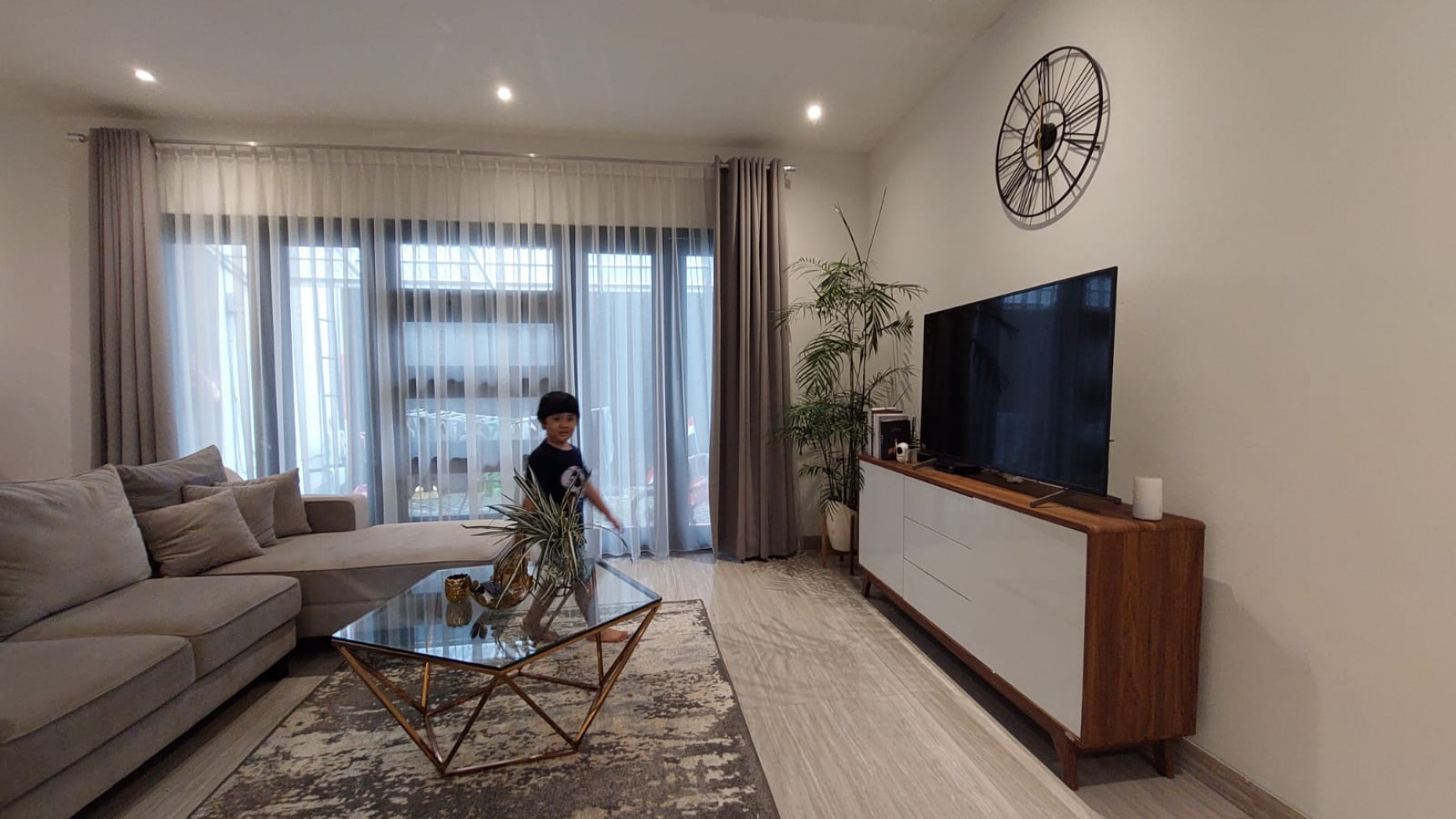 Rumah Siap Huni Mewah dan Minimalis Modern @Bintaro Residence